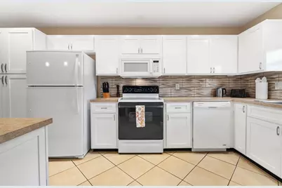 4503-4505 102nd Street W, Bradenton, FL 34210 - Photo 10