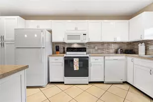 4503-4505 102nd Street W, Bradenton, FL 34210 - Photo 10