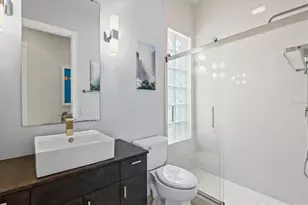 5973 Roseto Pl, Sarasota, FL 34238 - Photo 34