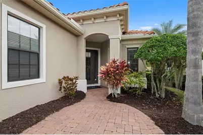 7423 Wexford Court, Lakewood Ranch, FL 34202 - Photo 4