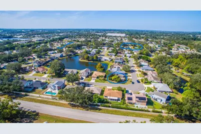 3110 57th Avenue Circle E, Bradenton, FL 34203 - Photo 4