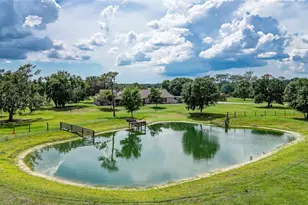 560 Oakford Rd, Sarasota, FL 34240 - Photo 2