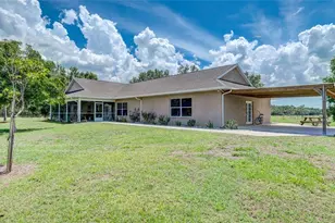 560 Oakford Rd, Sarasota, FL 34240 - Photo 6