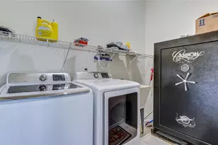 560 Oakford Rd, Sarasota, FL 34240 - Photo 26