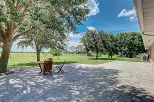 560 Oakford Rd, Sarasota, FL 34240 - Photo 32