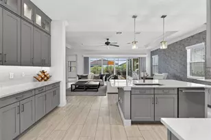 2009 6th St E, Palmetto, FL 34221 - Photo 12