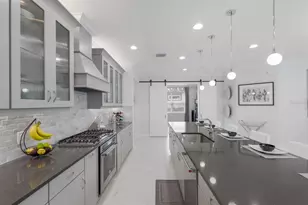 5557 Long Shore Loop, Sarasota, FL 34238 - Photo 20