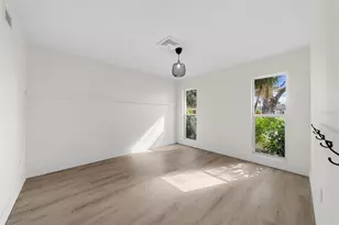 1868 Riviera Cir, Sarasota, FL 34232 - Photo 38