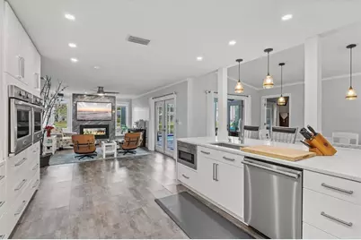 4811 Glenbrooke Drive, Sarasota, FL 34243 - Photo 22