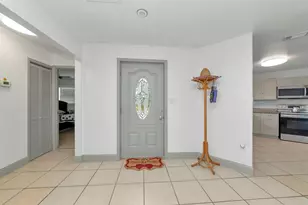 3281 Dante Dr, Sarasota, FL 34235 - Photo 8