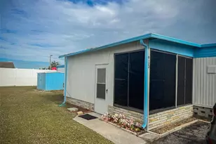 5316 53rd Ave E, Bradenton, FL 34203 - Photo 2