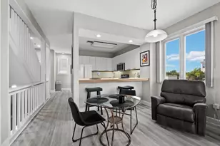 657 Cedars Ct, Longboat Key, FL 34228 - Photo 14