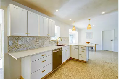 3024 Rose Street, Sarasota, FL 34239 - Photo 12