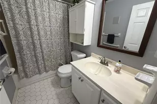 1409 56th St W, Bradenton, FL 34209 - Photo 10