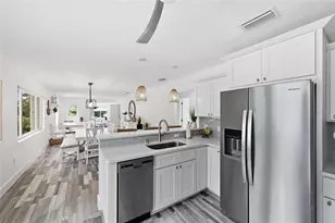 912 N Shore Dr, Anna Maria, FL 34216 - Photo 22