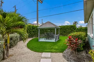 912 N Shore Dr, Anna Maria, FL 34216 - Photo 44