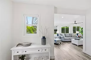 912 N Shore Dr, Anna Maria, FL 34216 - Photo 10