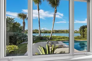 65 Lighthouse Point Dr, Longboat Key, FL 34228 - Photo 24