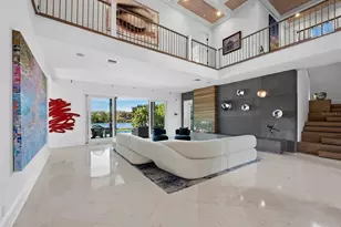 65 Lighthouse Point Dr, Longboat Key, FL 34228 - Photo 8