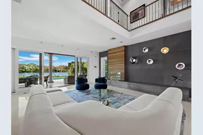 65 Lighthouse Point Drive, Longboat Key, FL 34228 - Photo 8