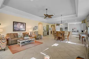 4210 Callista Ln, Sarasota, FL 34243 - Photo 4