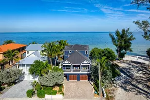 915 N Shore Dr, Anna Maria, FL 34216 - Photo 1