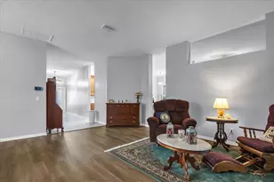 5127 44th St W, Bradenton, FL 34210 - Photo 4