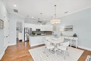 455 Nokomis Ave S, Venice, FL 34285 - Photo 12