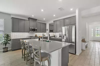 9291 Starry Night Avenue, Sarasota, FL 34241 - Photo 6