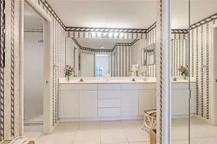 6770 Fairway Gardens Dr, Bradenton, FL 34203 - Photo 18