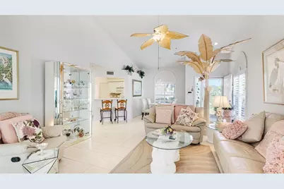 6770 Fairway Gardens Drive, Bradenton, FL 34203 - Photo 10