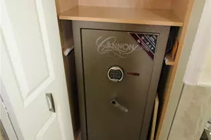 988 Blvd of the Arts, Sarasota, FL 34236 - Photo 32