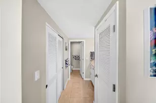 1212 Benjamin Franklin Dr, Sarasota, FL 34236 - Photo 22