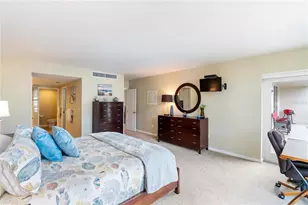 1212 Benjamin Franklin Dr, Sarasota, FL 34236 - Photo 30