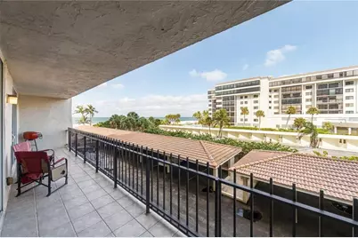 1212 Benjamin Franklin Drive #206, Sarasota, FL 34236 - Photo 4