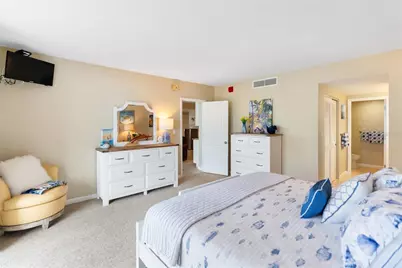 1212 Benjamin Franklin Drive #206, Sarasota, FL 34236 - Photo 38