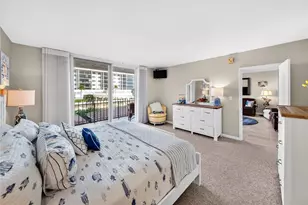 1212 Benjamin Franklin Dr, Sarasota, FL 34236 - Photo 20