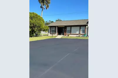 3401 36th Street W, Bradenton, FL 34205 - Photo 1