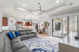 5343 Nathaniel Pl, Sarasota, FL 34233 - Photo 16