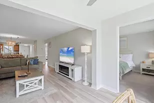 1640 Stickney Point Rd, Sarasota, FL 34231 - Photo 2