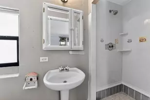 328 Sorrento St, Venice, FL 34285 - Photo 36