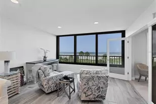 5740 Midnight Pass Rd, Sarasota, FL 34242 - Photo 8