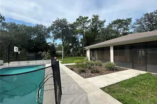 5774 N Lamp Post Dr, Beverly Hills, FL 34465 - Photo 8