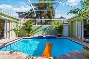 7915 Edmonston Cir, University Park, FL 34201 - Photo 8