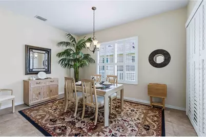 7915 Edmonston Circle, University Park, FL 34201 - Photo 14