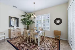 7915 Edmonston Cir, University Park, FL 34201 - Photo 14