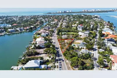 831 Siesta Drive, Sarasota, FL 34242 - Photo 4