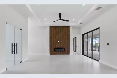 9660 President Circle, Port Charlotte, FL 33981 - Photo 12