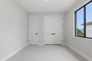 9660 President Cir, Port Charlotte, FL 33981 - Photo 34