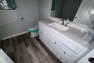 1840 Glengary St, Sarasota, FL 34231 - Photo 10